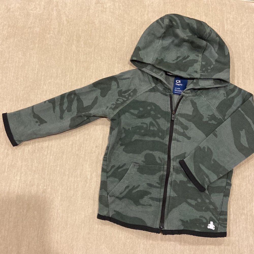 GAP Set jacket & pants in green super adorable.  18 - 24 months.  like new